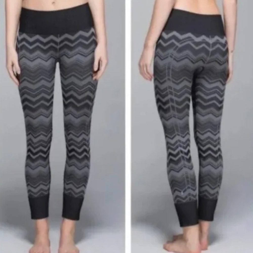 Lululemon Ebb To Street Chevron Print Knit Leggings